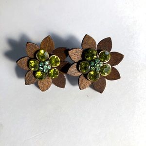 Vintage Green Rhinestones Flower Earrings